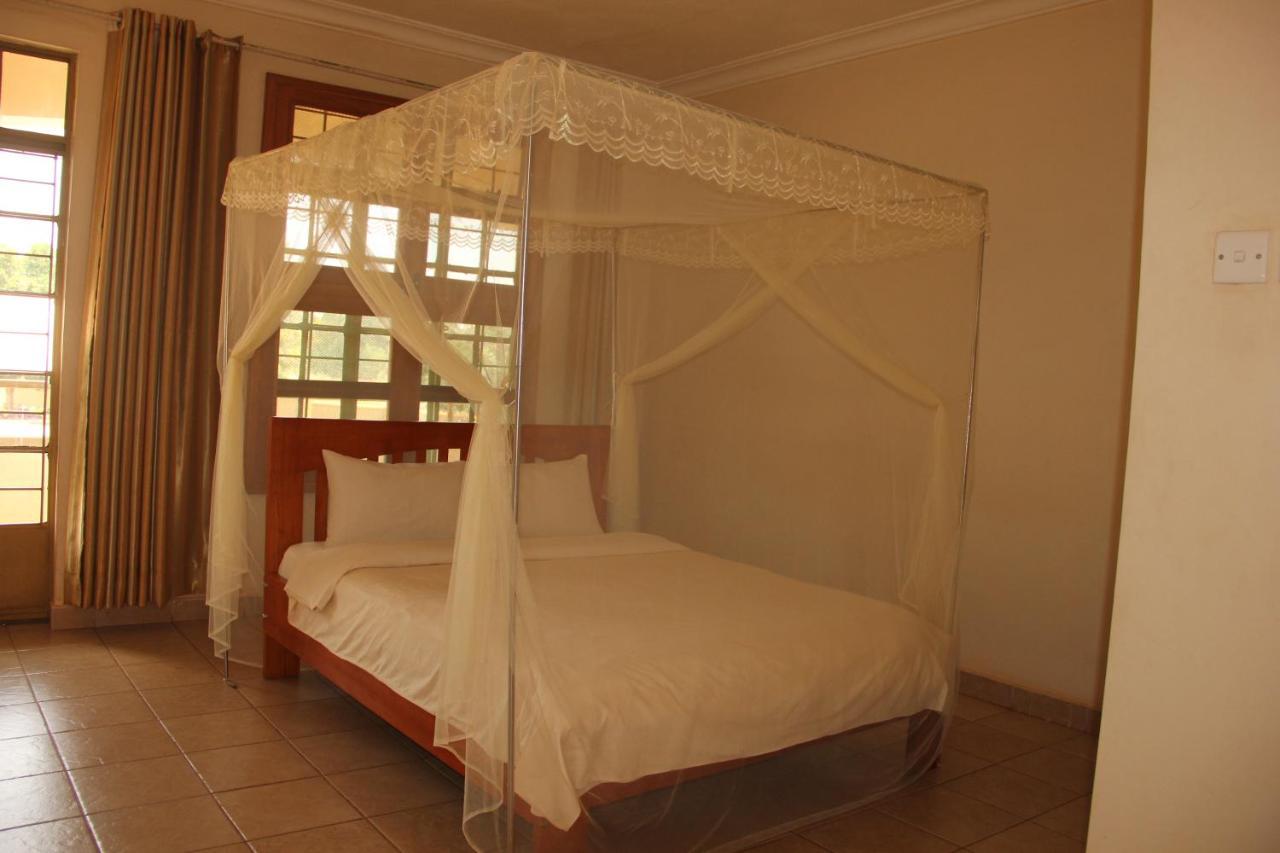 Motel Tuku Masindi المظهر الخارجي الصورة